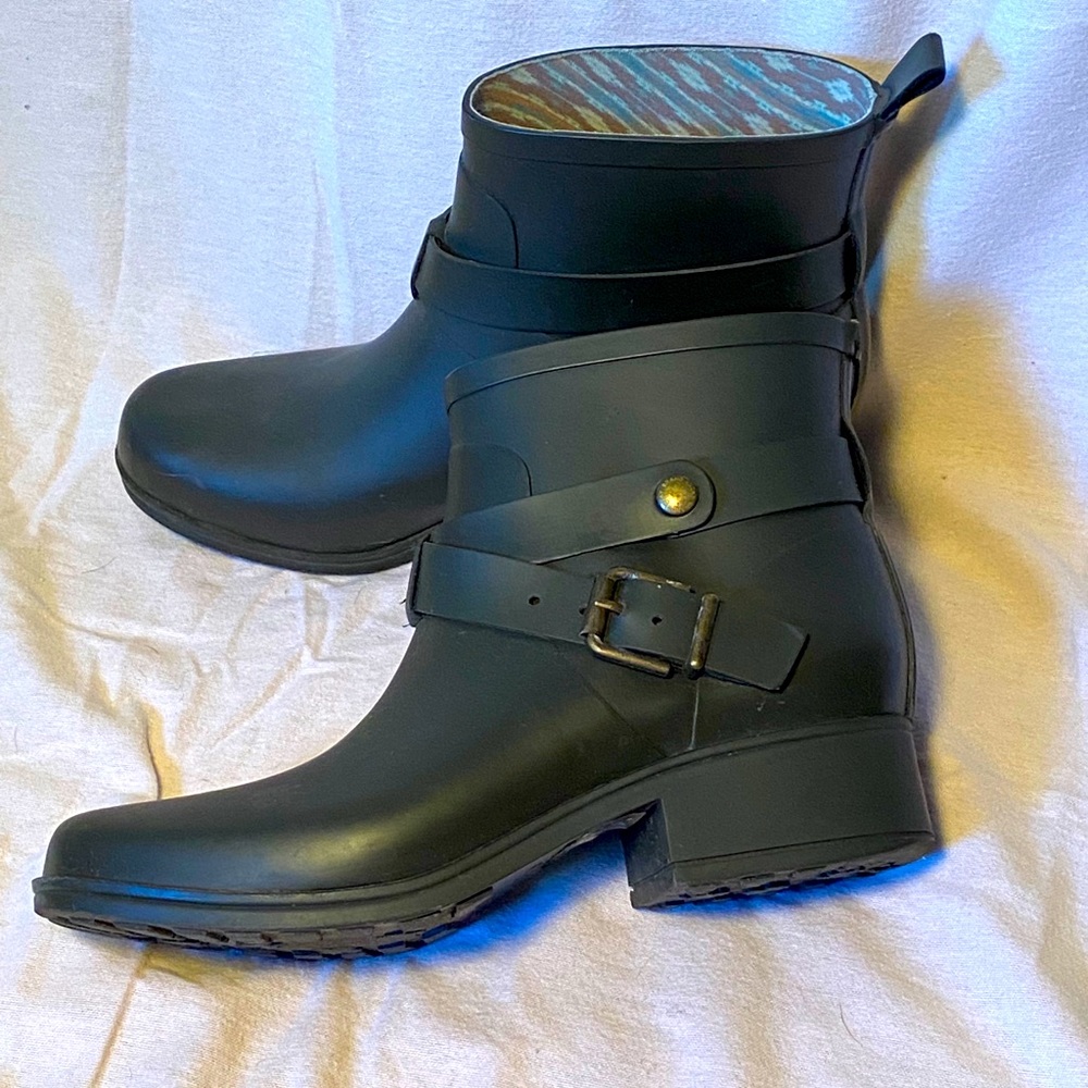 Lucky Brand Rain Boots